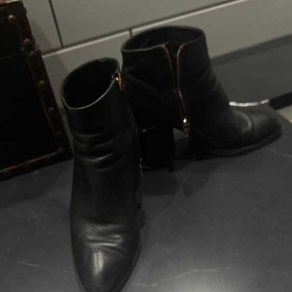 Alexander Wang shortie floating heel boots size 37 - Picture 2 of 6